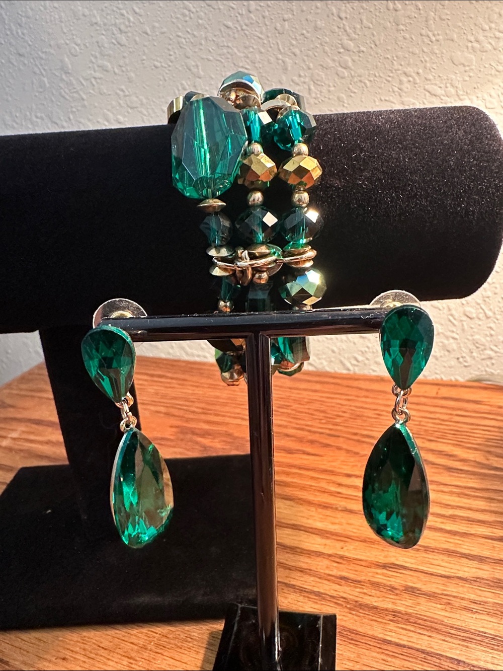 Emerald Green Crystal Drop Earrings & Bracelet Set - Women Jewelry